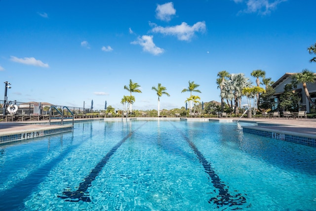 view of swimming pool