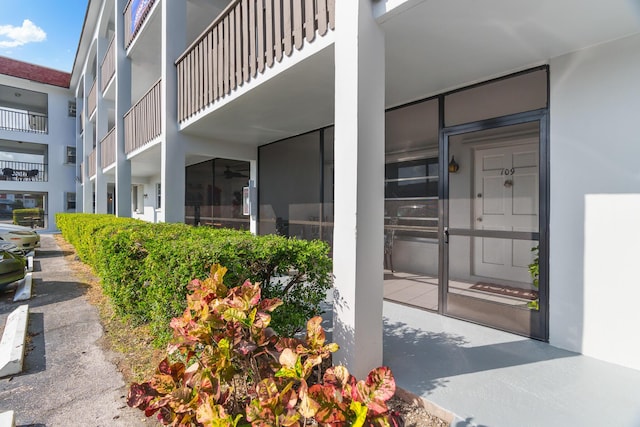 view of entrance to property