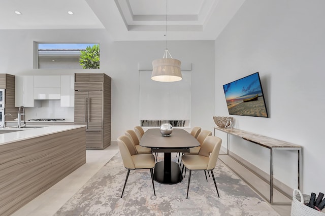 dining space with sink