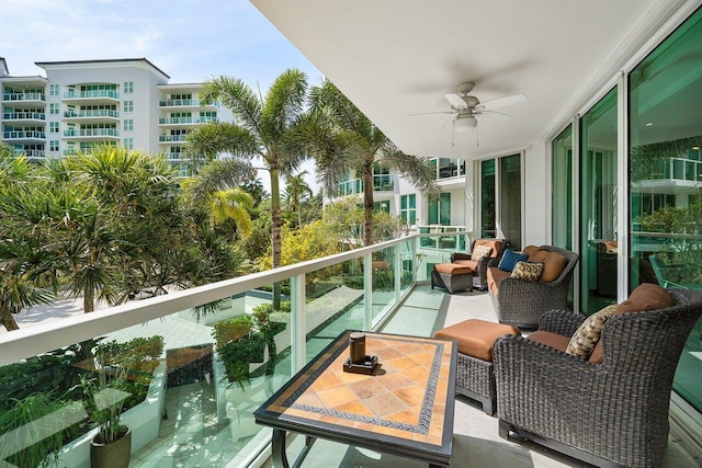 balcony with ceiling fan