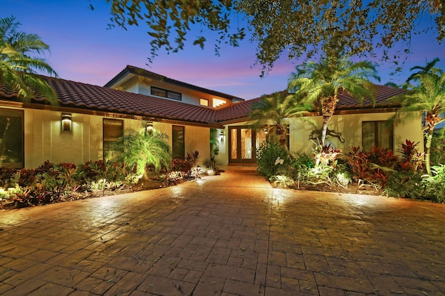 view of mediterranean / spanish-style home