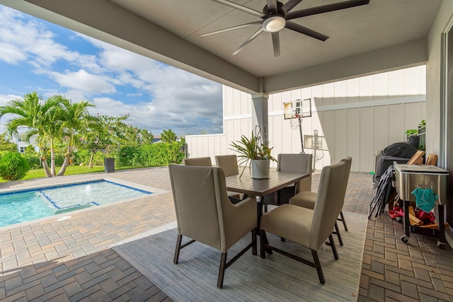 view of patio with ceiling fan