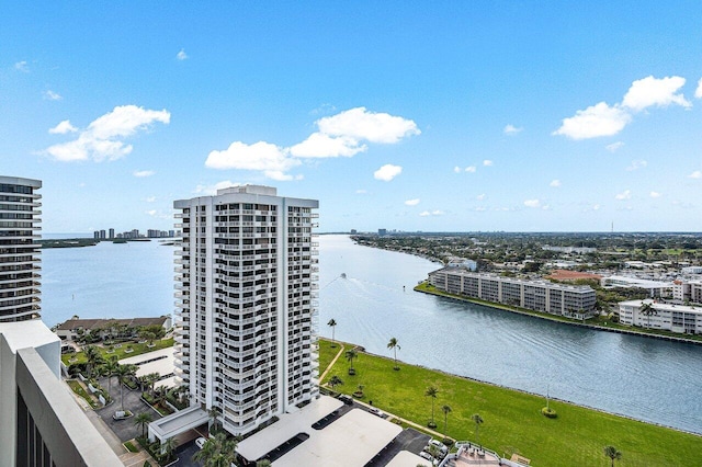 bird's eye view with a water view