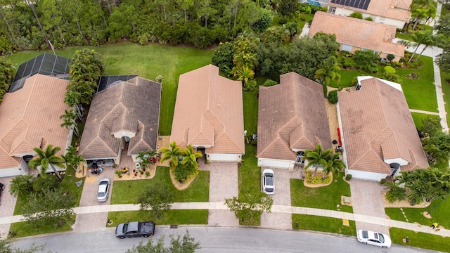 birds eye view of property featuring a residential view