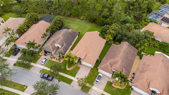 drone / aerial view featuring a residential view