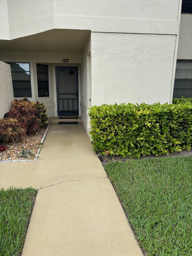 view of property entrance