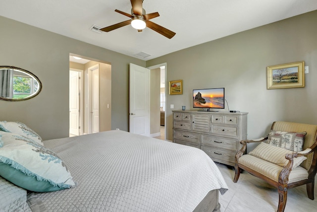 bedroom with ceiling fan