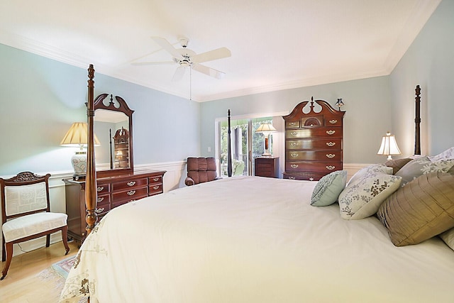 bedroom with light wood-type flooring, ceiling fan, and ornamental molding