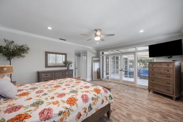 bedroom featuring ceiling fan, crown molding, access to exterior, and light hardwood / wood-style flooring