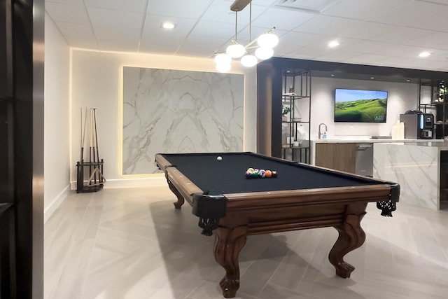 rec room with a drop ceiling, sink, and pool table