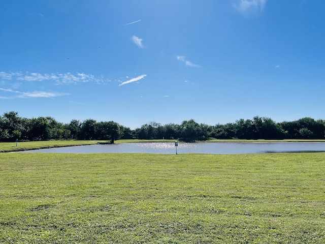 view of yard with a water view