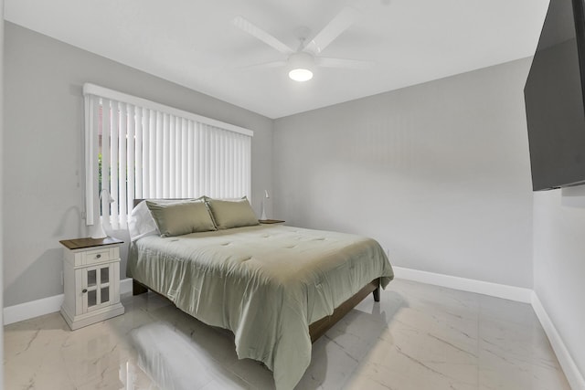 bedroom with ceiling fan