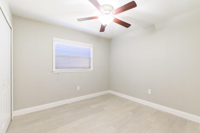 empty room with ceiling fan