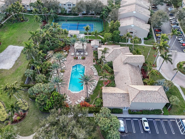 bird's eye view with a residential view