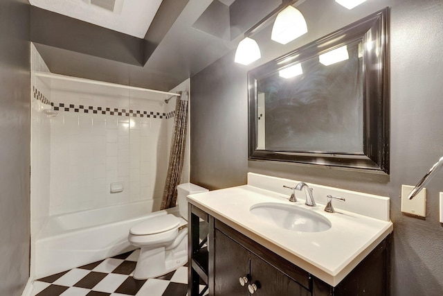 full bathroom with toilet, shower / tub combo with curtain, and vanity