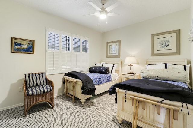 bedroom with ceiling fan