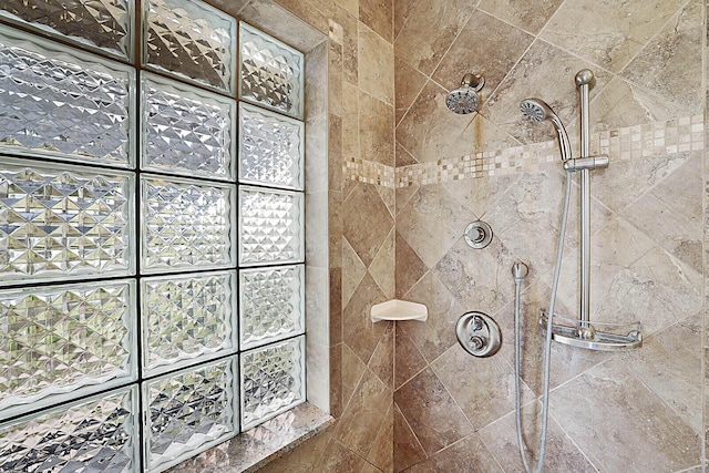 details with a tile shower