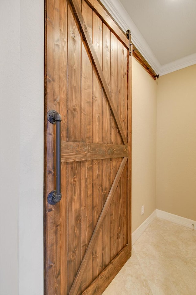 room details featuring ornamental molding