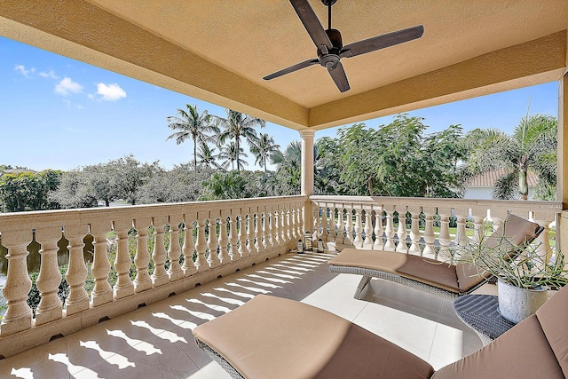 balcony with ceiling fan