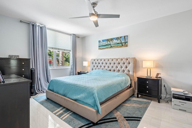 bedroom with a ceiling fan