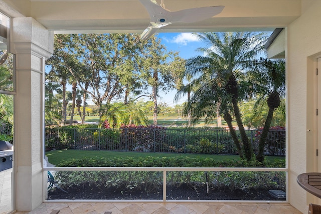 view of yard featuring ceiling fan