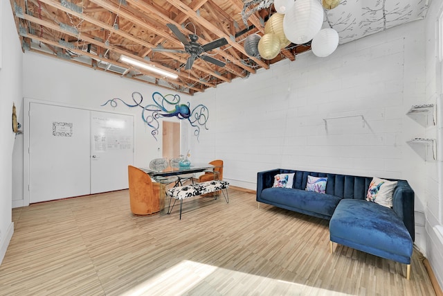 living room featuring ceiling fan