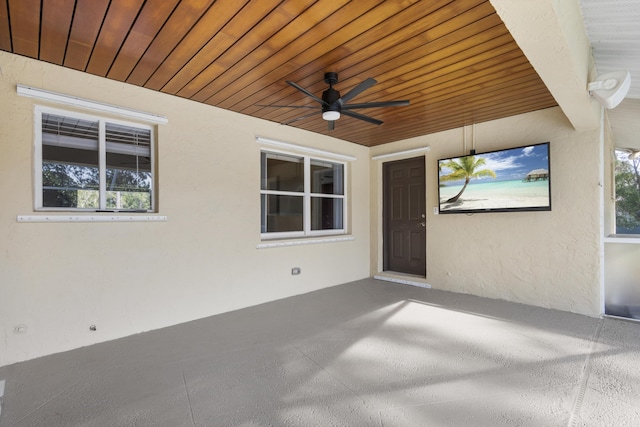 view of patio / terrace with ceiling fan