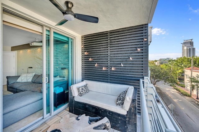 balcony featuring ceiling fan