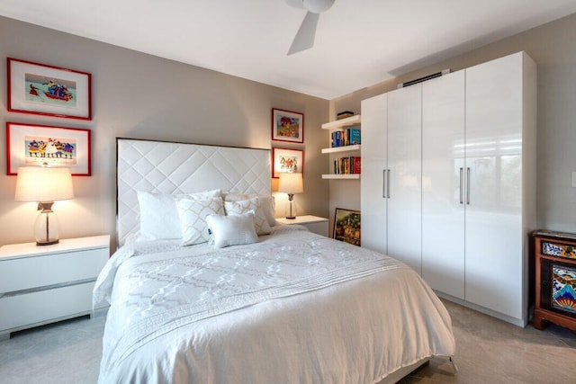 bedroom featuring a closet and ceiling fan