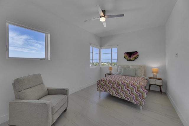 bedroom with ceiling fan