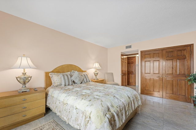 bedroom featuring a closet