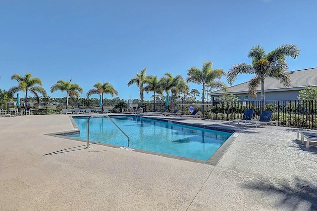 view of swimming pool featuring a patio