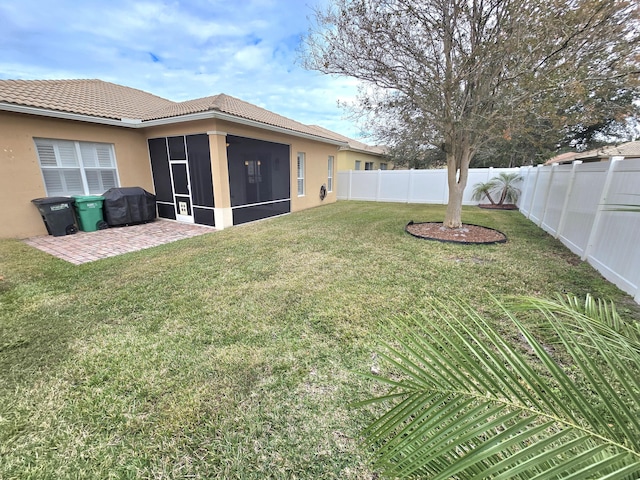 6001 Spring Lake Ter, Fort Pierce, FL 34951 - view of yard with a sunroom