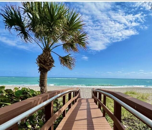 water view featuring a beach view