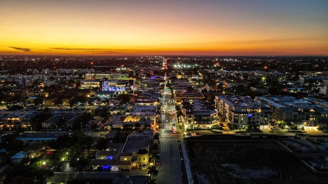 view of aerial view at dusk