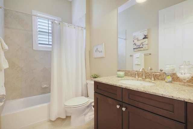 full bathroom featuring toilet, shower / bathtub combination with curtain, and vanity