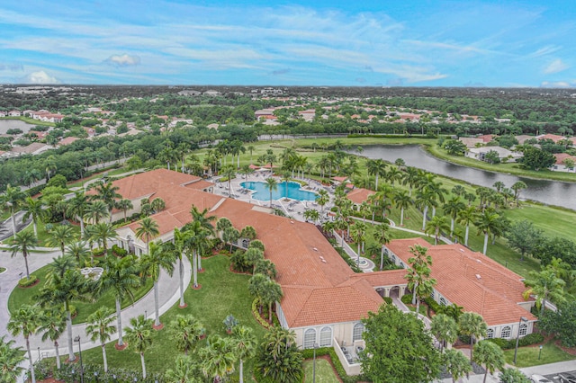 bird's eye view featuring a water view