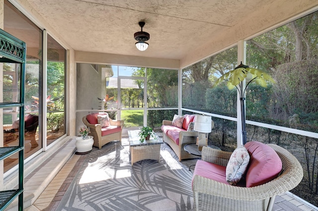 view of sunroom / solarium