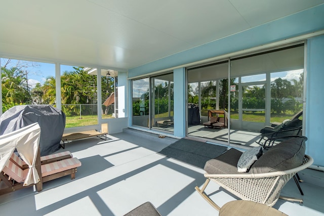 view of sunroom / solarium