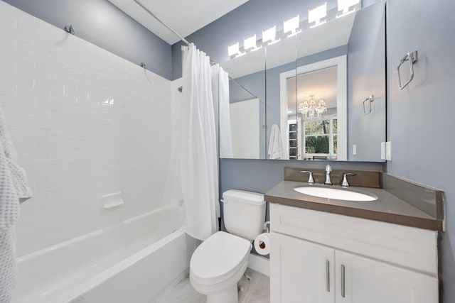 full bathroom with vanity, toilet, shower / bathtub combination with curtain, and a chandelier