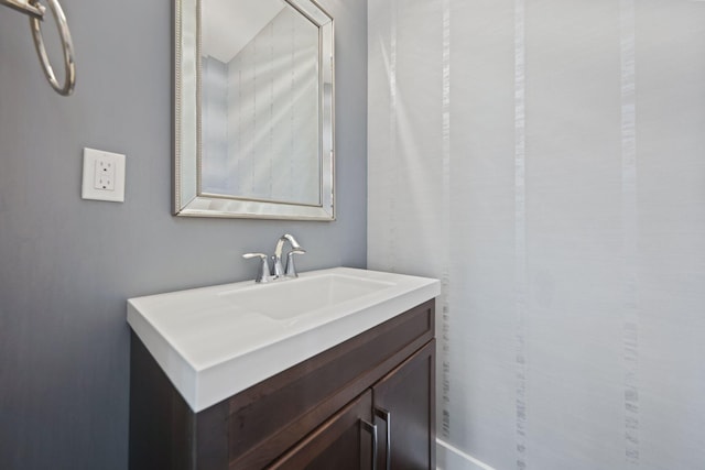 bathroom featuring vanity