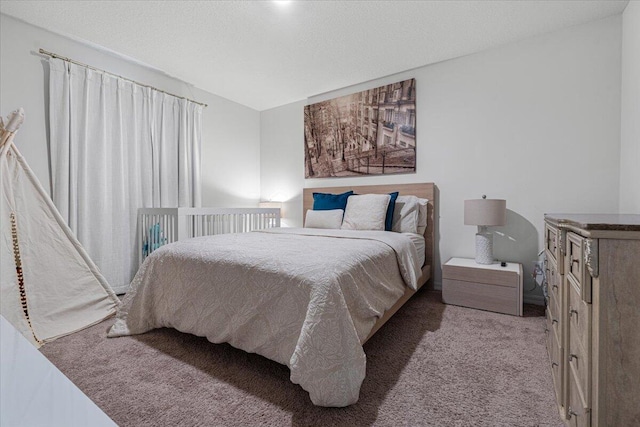 bedroom with carpet flooring