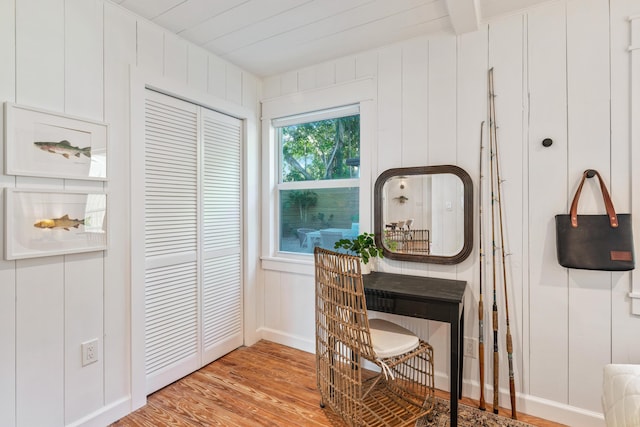 office area featuring light hardwood / wood-style floors