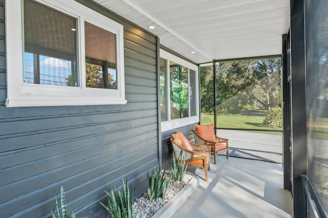 view of sunroom / solarium