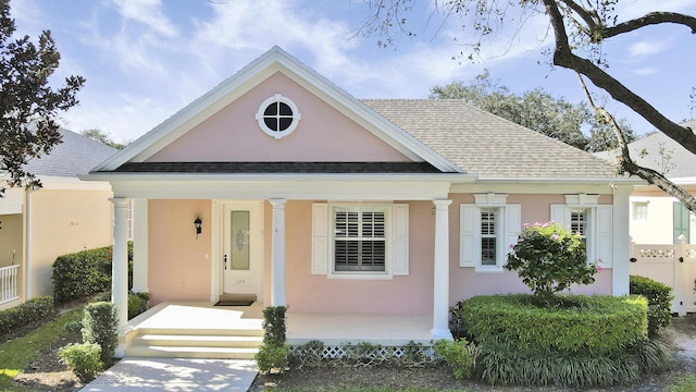 view of front of property featuring a porch