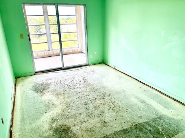 view of unfurnished room