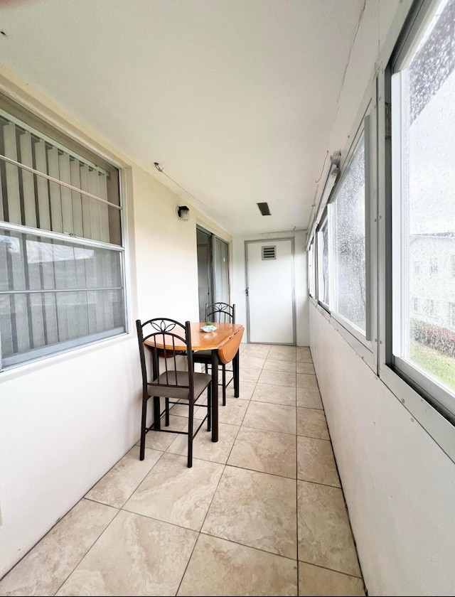 view of sunroom / solarium