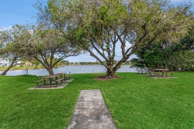 view of yard with a water view