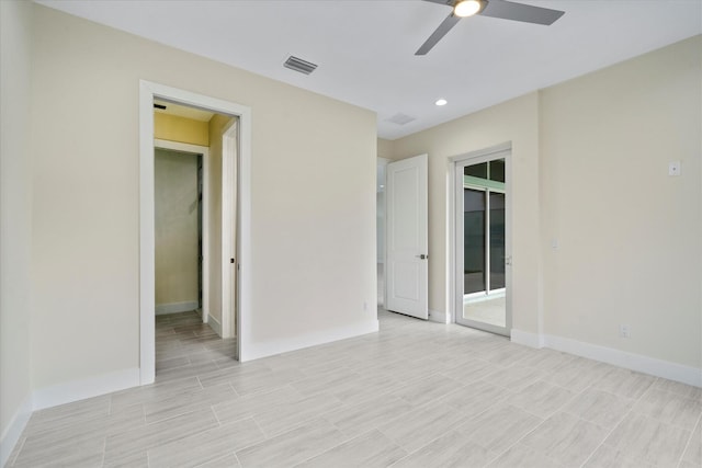 empty room with ceiling fan