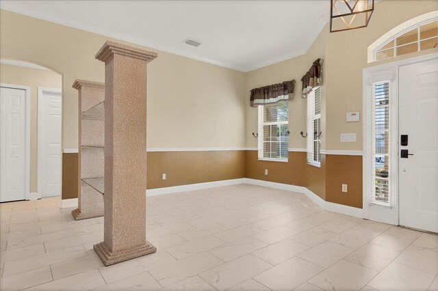 dining room with crown molding